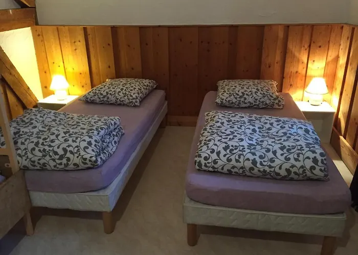 Les Cristaux Bed & Breakfast