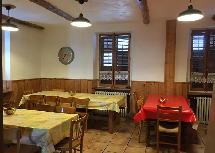 Les Cristaux Bed & Breakfast