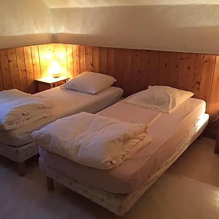 Les Cristaux Bed & Breakfast *